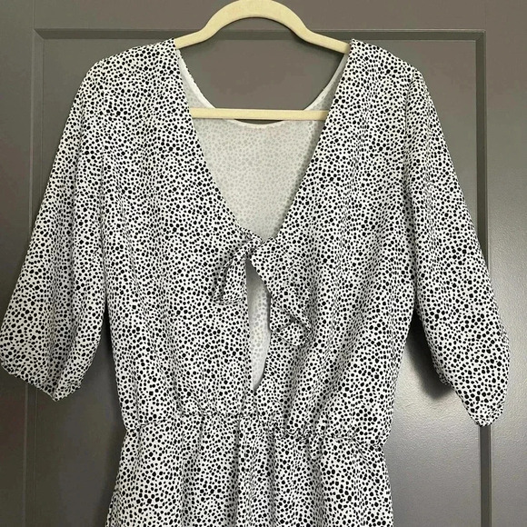 Zara Dots Print V-Neck Elbow Sleeve Open Back Romper White Black Size S - Picture 10 of 12